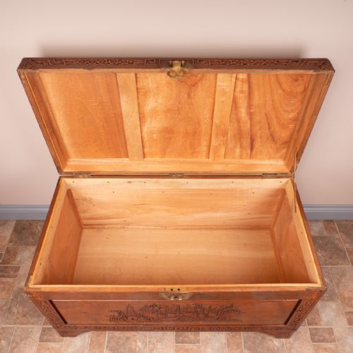 ORIENTAL CARVED TRUNK - ADDITIONAL PHOTO 14