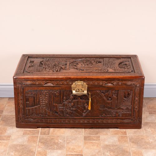 richly carved oriental chest - CATEGORY: ANTIQUE CHESTS - DATED 1920