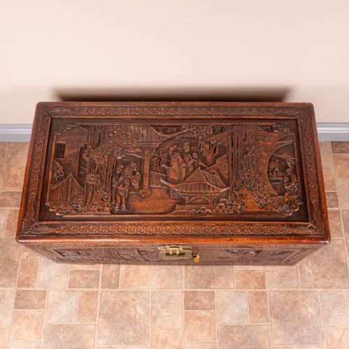 RICHLY CARVED ORIENTAL CHEST - ADDITIONAL PHOTO 4