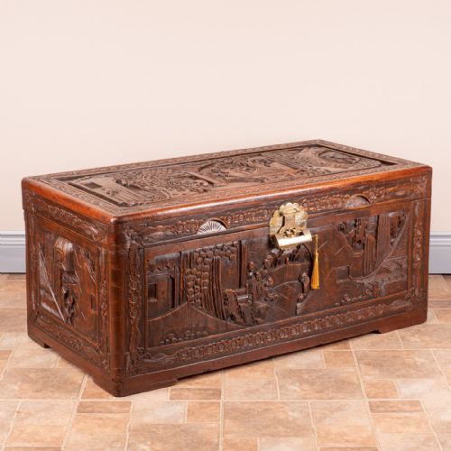 RICHLY CARVED ORIENTAL CHEST - ADDITIONAL PHOTO 5