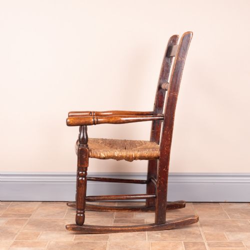 19THC RUSH SEATED CHILDS ROCKING CHAIR - ADDITIONAL PHOTO 5
