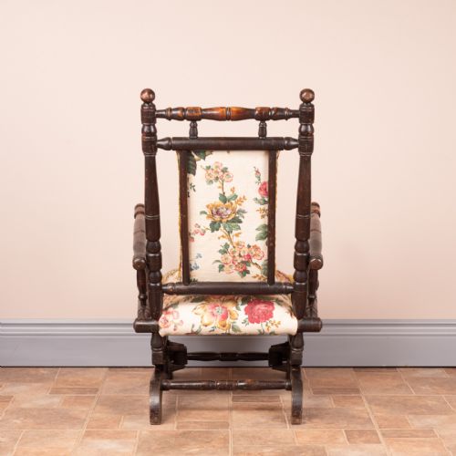 CHILDS ROCKING CHAIR - ADDITIONAL PHOTO 5