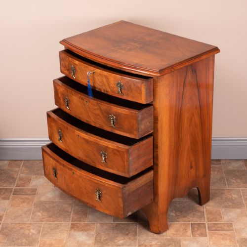 SMALL WALNUT CHEST OF DRAWERS - ADDITIONAL PHOTO 8