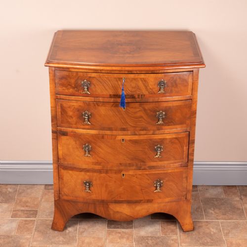 SMALL WALNUT CHEST OF DRAWERS - ADDITIONAL PHOTO 9