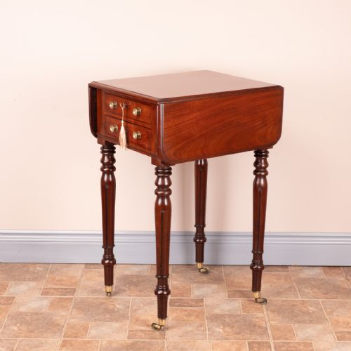 small 19thc mahogany pembroke work table - CATEGORY: ANTIQUE TABLES - DATED 19TH CENTURY
