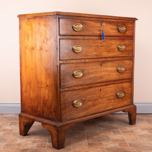 GEORGIAN MAHOGANY CHEST OF DRAWERS - ADDITIONAL PHOTO 2