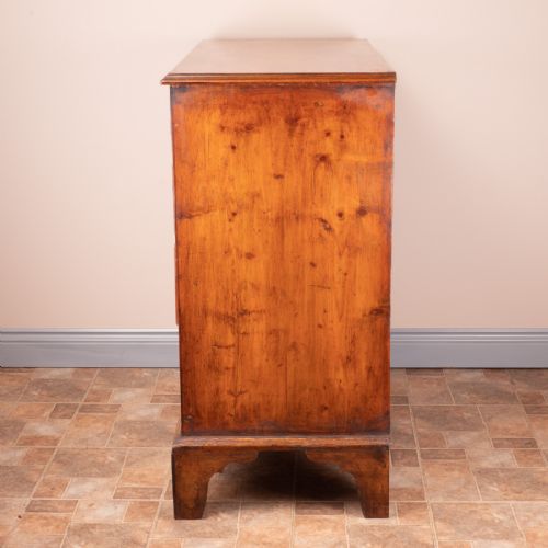 GEORGIAN MAHOGANY CHEST OF DRAWERS - ADDITIONAL PHOTO 5