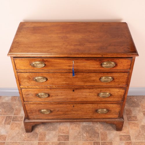 GEORGIAN MAHOGANY CHEST OF DRAWERS - ADDITIONAL PHOTO 13