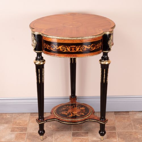 FINE QUALITY FRENCH MARQUETRY ORMOLU MOUNTED OCCASIONAL TABLE - ADDITIONAL PHOTO 2