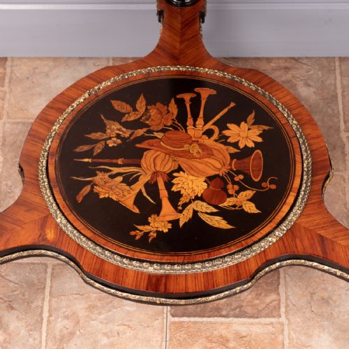 FINE QUALITY FRENCH MARQUETRY ORMOLU MOUNTED OCCASIONAL TABLE - ADDITIONAL PHOTO 5