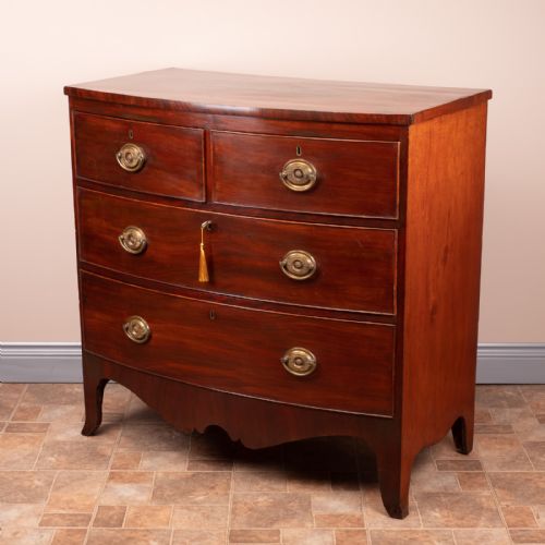 19THC MAHOGANY BOW FRONTED CHEST OF DRAWERS - ADDITIONAL PHOTO 2
