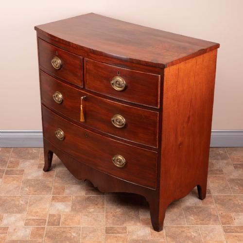 19THC MAHOGANY BOW FRONTED CHEST OF DRAWERS - ADDITIONAL PHOTO 3