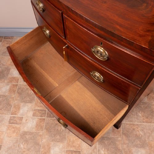 19THC MAHOGANY BOW FRONTED CHEST OF DRAWERS - ADDITIONAL PHOTO 4