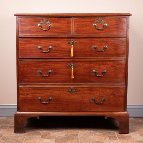 GOOD QUALITY GEORGIAN MAHOGANY CHEST OF DRAWERS - ADDITIONAL PHOTO 2