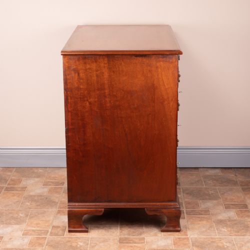 MAHOGANY KNEEHOLE DESK WITH BRUSHING SLIDE - ADDITIONAL PHOTO 4