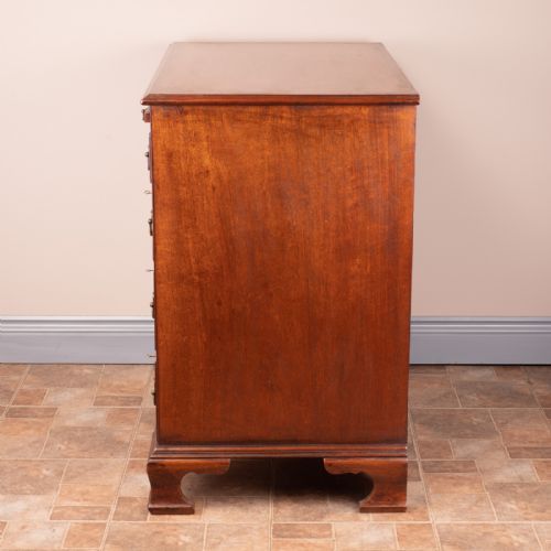 MAHOGANY KNEEHOLE DESK WITH BRUSHING SLIDE - ADDITIONAL PHOTO 6