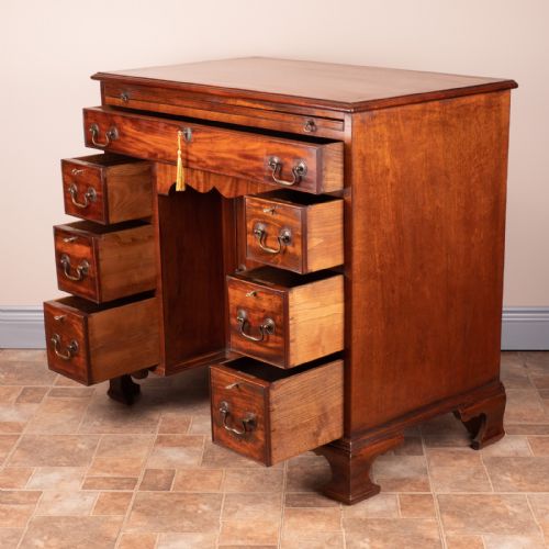 MAHOGANY KNEEHOLE DESK WITH BRUSHING SLIDE - ADDITIONAL PHOTO 10