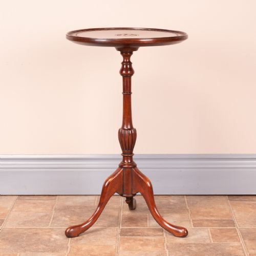 MAHOGANY CARVED TOP WINE TABLE - ADDITIONAL PHOTO 3