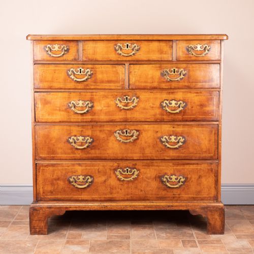 EARLY 18THC INLAID WALNUT CHEST OF DRAWERS - ADDITIONAL PHOTO 4