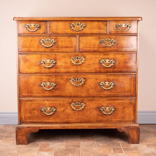 EARLY 18THC INLAID WALNUT CHEST OF DRAWERS - ADDITIONAL PHOTO 5