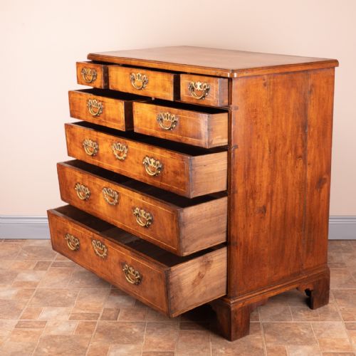 EARLY 18THC INLAID WALNUT CHEST OF DRAWERS - ADDITIONAL PHOTO 13