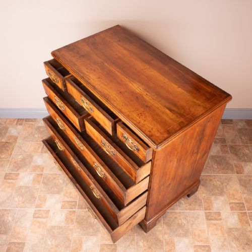 EARLY 18THC INLAID WALNUT CHEST OF DRAWERS - ADDITIONAL PHOTO 14