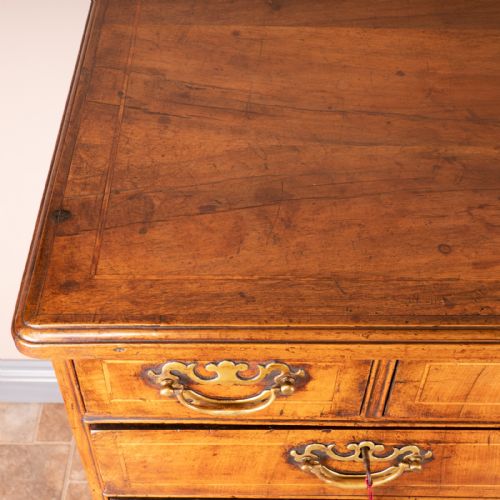 EARLY 18THC INLAID WALNUT CHEST OF DRAWERS - ADDITIONAL PHOTO 21