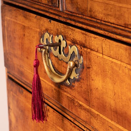 EARLY 18THC INLAID WALNUT CHEST OF DRAWERS - ADDITIONAL PHOTO 27