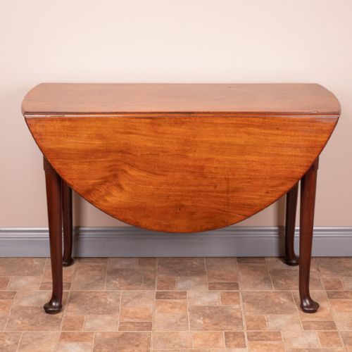 GEORGIAN MAHOGANY PAD FOOT DROP LEAF TABLE - ADDITIONAL PHOTO 1