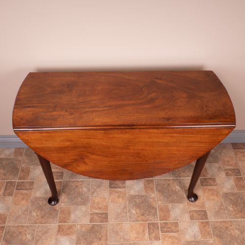 GEORGIAN MAHOGANY PAD FOOT DROP LEAF TABLE - ADDITIONAL PHOTO 4