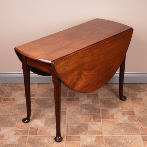 GEORGIAN MAHOGANY PAD FOOT DROP LEAF TABLE - ADDITIONAL PHOTO 5
