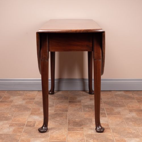 GEORGIAN MAHOGANY PAD FOOT DROP LEAF TABLE - ADDITIONAL PHOTO 7