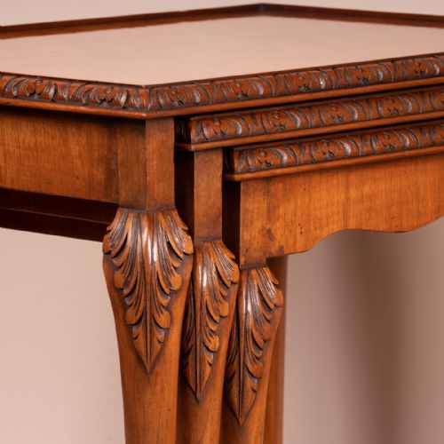 GOOD QUALITY WALNUT NEST OF THREE TABLES - ADDITIONAL PHOTO 17