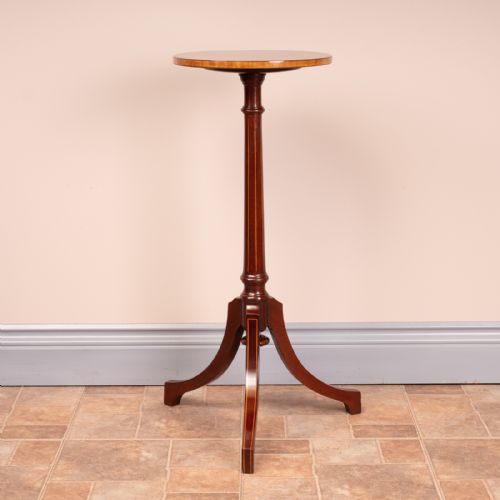 GOOD QUALITY MARQUETRY MAHOGANY WINE TABLE - ADDITIONAL PHOTO 6