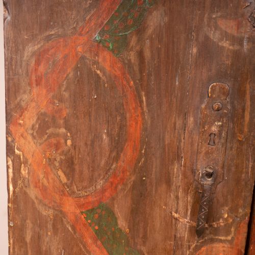 19THC SPANISH PAINTED 2 DOOR CUPBOARD - ADDITIONAL PHOTO 16