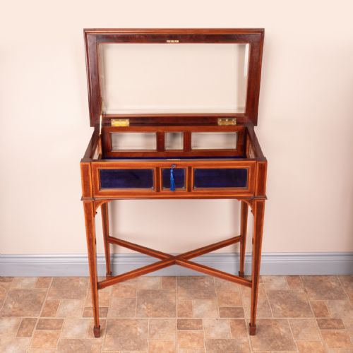 FINE QUALITY EDWARDIAN INLAID MAHOGANY BIJOUTERIE DISPLAY TABLE - ADDITIONAL PHOTO 4