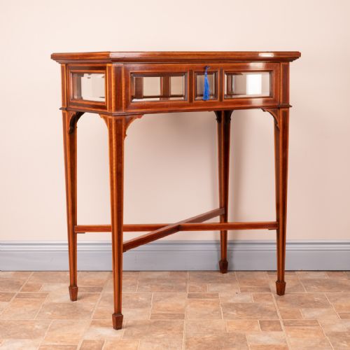 FINE QUALITY EDWARDIAN INLAID MAHOGANY BIJOUTERIE DISPLAY TABLE - ADDITIONAL PHOTO 7