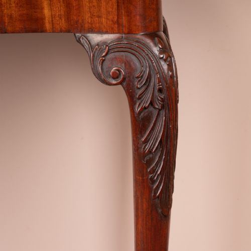SERPENTINE SHAPED MAHOGANY WRITING TABLE - ADDITIONAL PHOTO 15