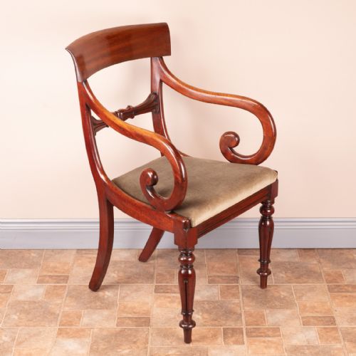 SET OF EIGHT 19THC MAHOGANY DINING CHAIRS - ADDITIONAL PHOTO 16