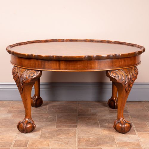 GOOD QUALITY WALNUT COFFEE TABLE - ADDITIONAL PHOTO 2