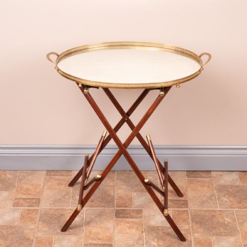 MIRRORED TRAY AND FOLDING STAND - ADDITIONAL PHOTO 2