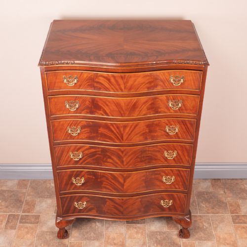 SERPENTINE FRONTED TALL MAHOGANY CHEST OF DRAWERS - ADDITIONAL PHOTO 3