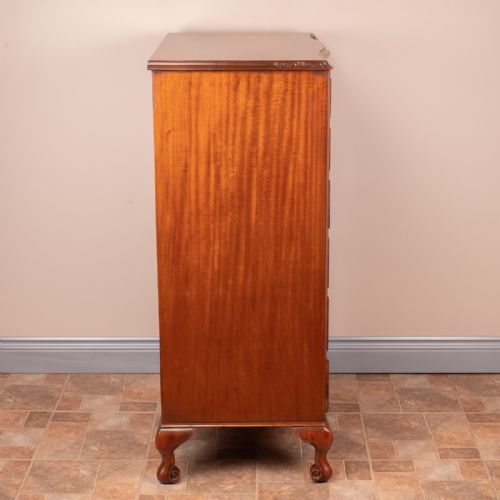 SERPENTINE FRONTED TALL MAHOGANY CHEST OF DRAWERS - ADDITIONAL PHOTO 6