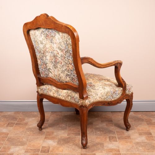 19THC PAIR OF FRENCH WALNUT FAUTEUILSARMCHAIRS - ADDITIONAL PHOTO 11