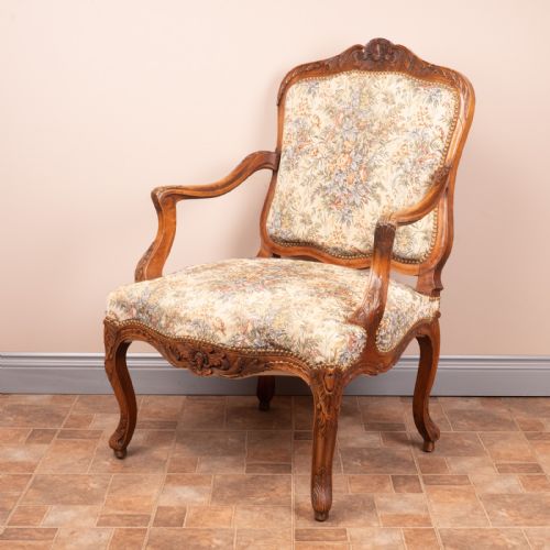 19THC PAIR OF FRENCH WALNUT FAUTEUILSARMCHAIRS - ADDITIONAL PHOTO 15