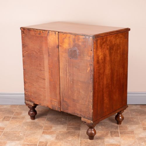 SMALL 19THC MAHOGANY CHEST OF DRAWERS - ADDITIONAL PHOTO 10