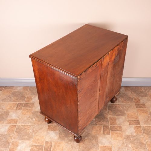 SMALL 19THC MAHOGANY CHEST OF DRAWERS - ADDITIONAL PHOTO 12