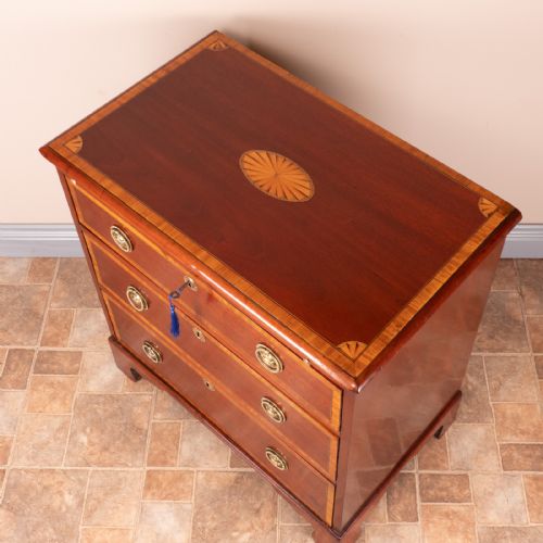 SMALL EDWARDIAN INLAID MAHOGANY CHEST OF DRAWERS - ADDITIONAL PHOTO 4
