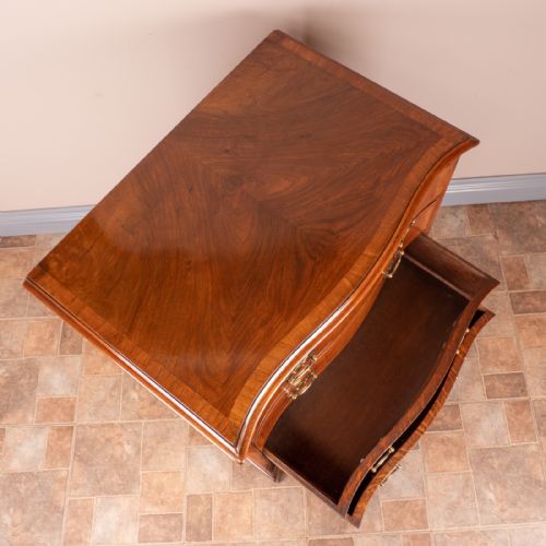SMALL SERPENTINE FRONTED WALNUT CHEST OF DRAWERS - ADDITIONAL PHOTO 14