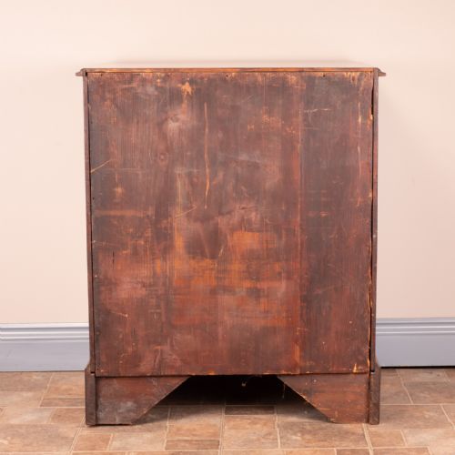 SMALL SERPENTINE FRONTED WALNUT CHEST OF DRAWERS - ADDITIONAL PHOTO 17
